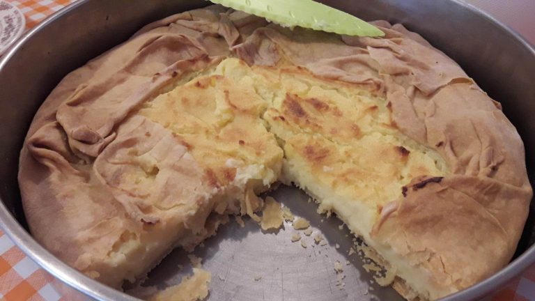 Γαλατόπιτα με φύλλο σπιτικό