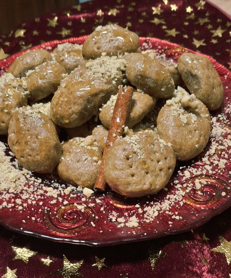 Μελομακάρονα γεμιστά